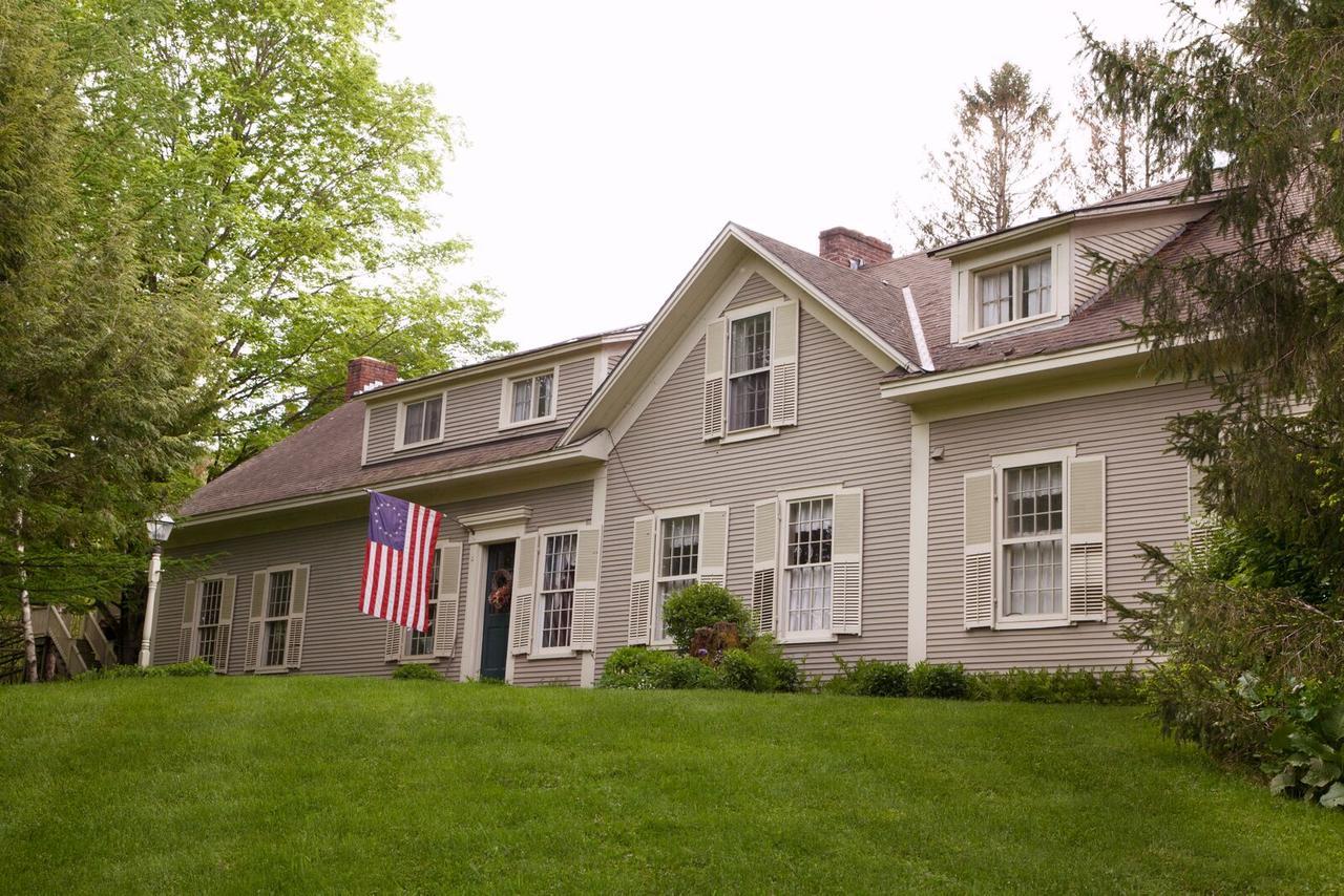 The Featherbed Inn Waitsfield Exterior photo