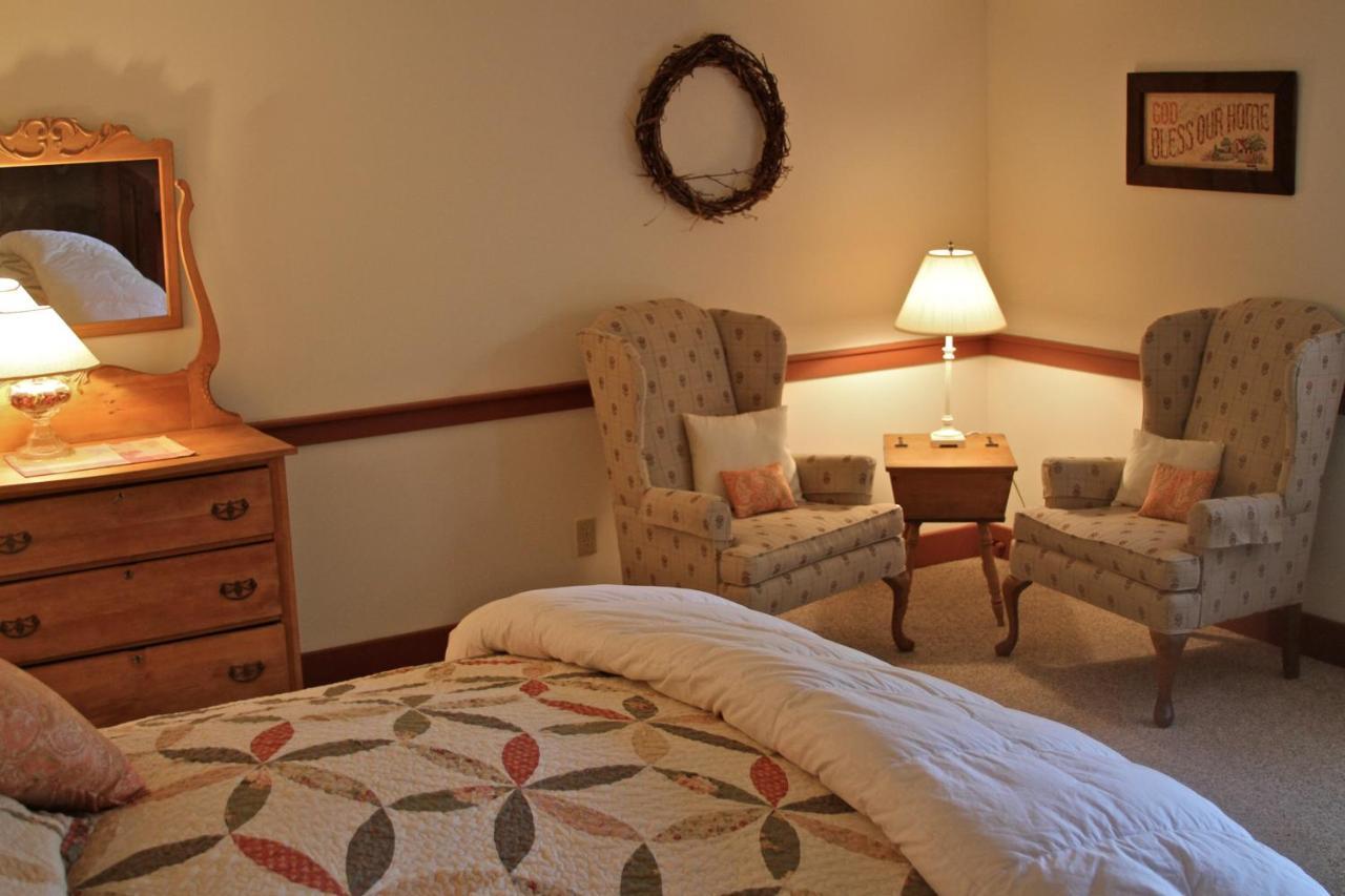The Featherbed Inn Waitsfield Exterior photo